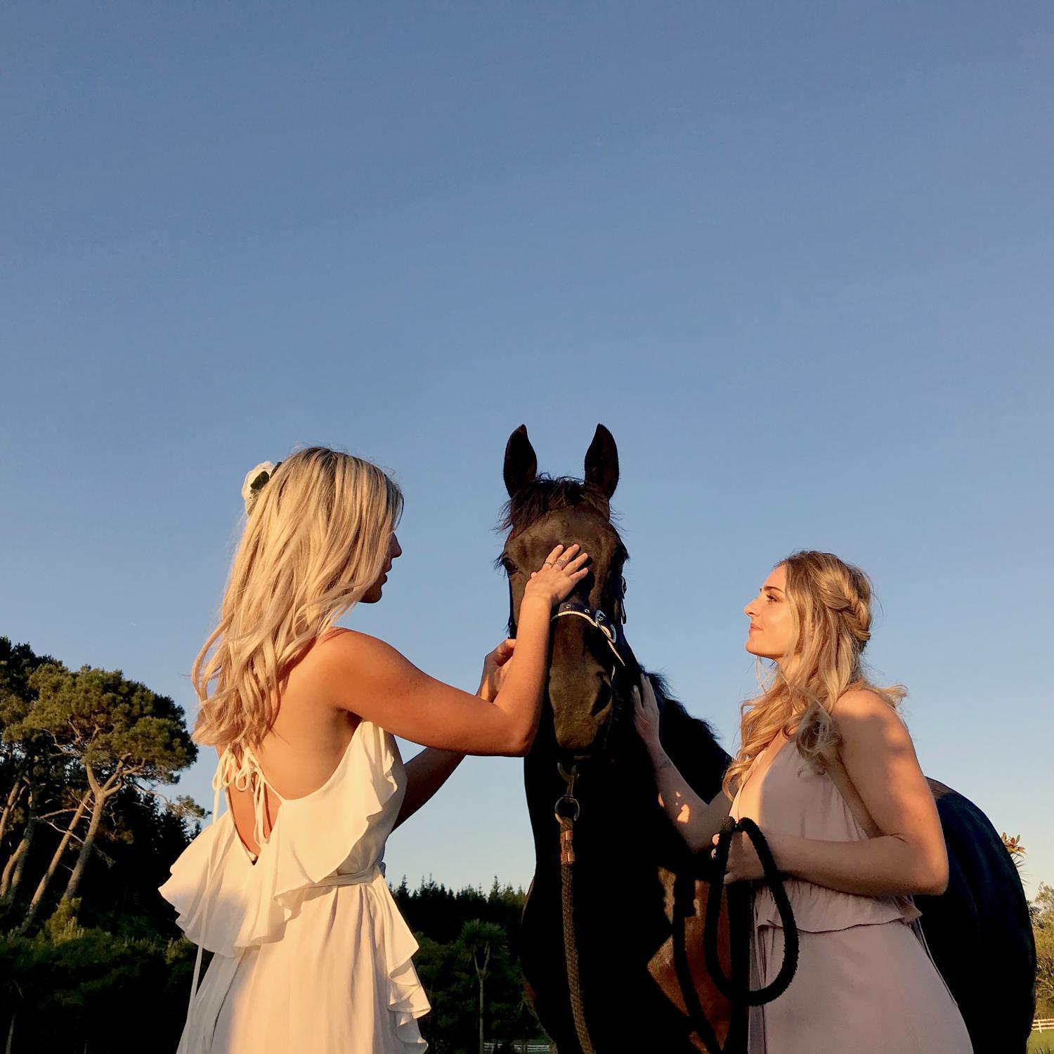 Hus - Boutique Venue & Accommodation Riverhead Bagian luar foto
